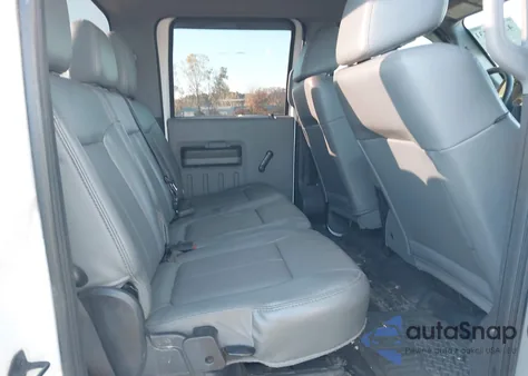 2012 Ford F-250 Xl z USA, uszkodzony, nr VIN 1FT7W2B61CEA52982